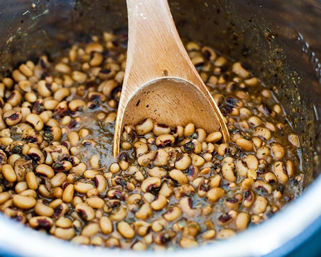 Instant Pot Black-Eyed Peas For New Years